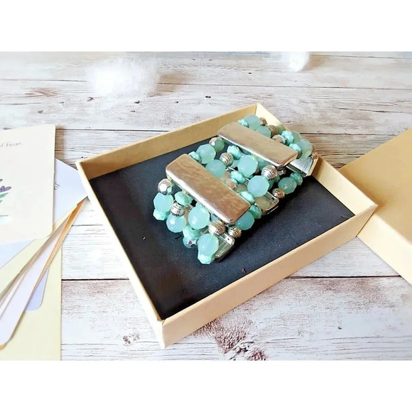 NIB Silver Tone Seafoam Blue Wide Stretch Bracelet - Picture 2 of 8